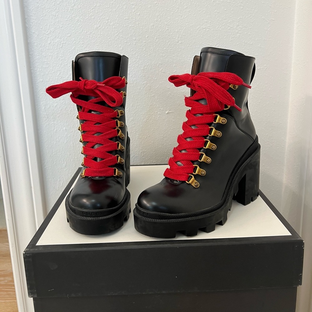 Gucci Heel combat boot with red laces + pearl belt